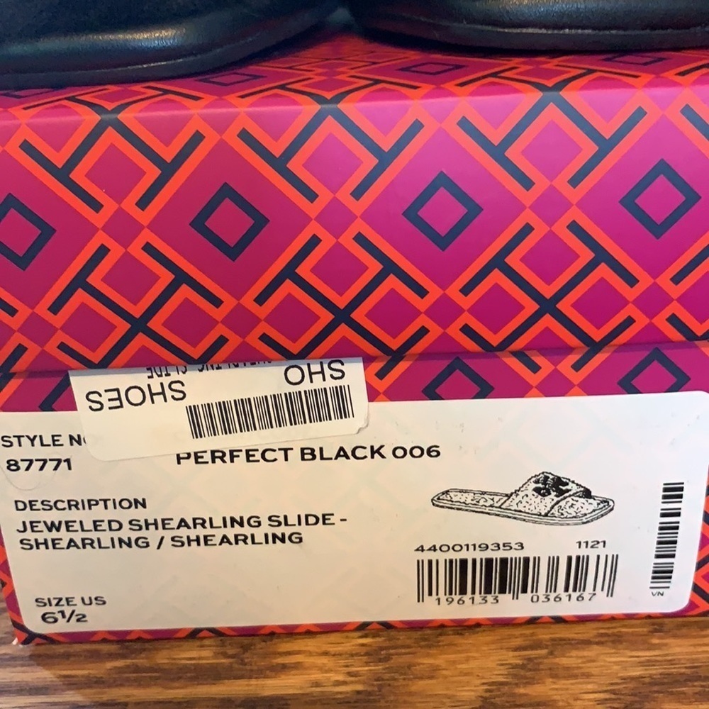 Tory Burch NWT Double T black shearling jeweled slides SZ 6.5M - Picture 8 of 10